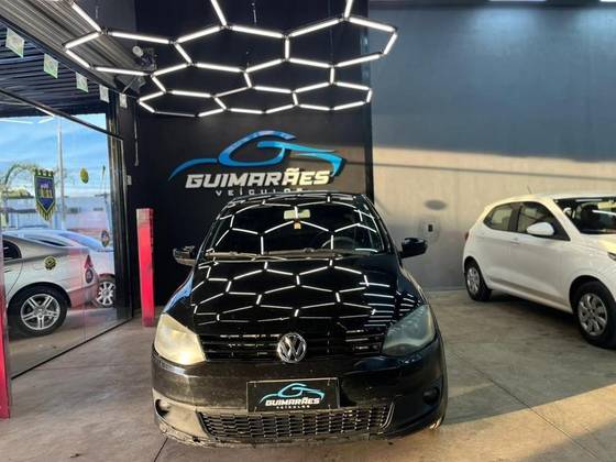 VOLKSWAGEN FOX 1.6 MI 8V FLEX 4P MANUAL VOLKSWAGEN FOX 1.6 MI 8V FLEX 4P MANUAL
